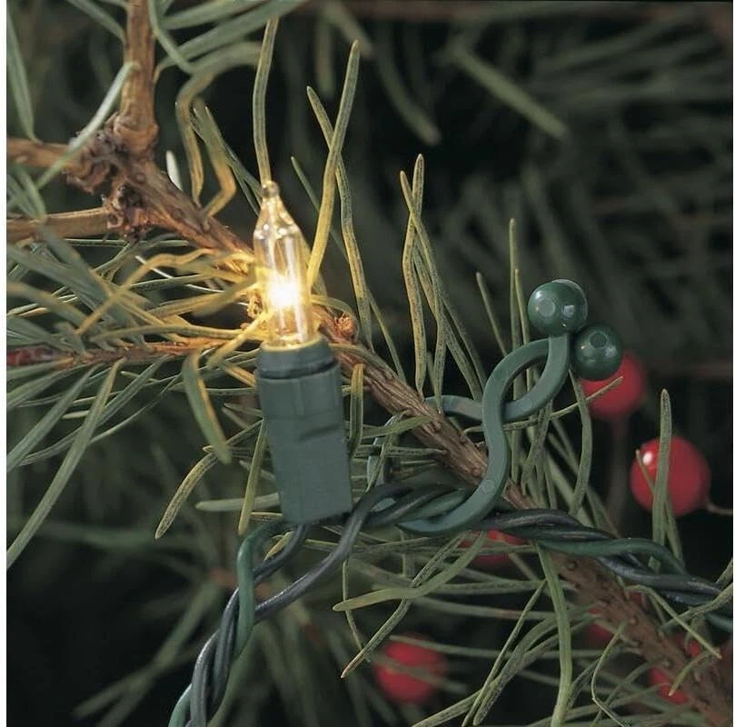 Christmas Tree Light Clips Mini Lights Attach to Branches Green 100 Pack - Image 3 of 3