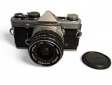 Mint Olympus OM-2 35mm Film Camera G.Zuiko 50mm f/1.4 Lens Japan