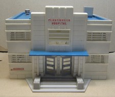 Vintage 1950;S PLASTICVILLE No. HS-6 HOSPITAL KIT 0/S gauge OB