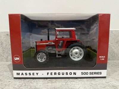 Universal Hobbies - Massey Ferguson 575 mit Breitreifen - 1:32 - UH6701 - Neu/Neuwertig