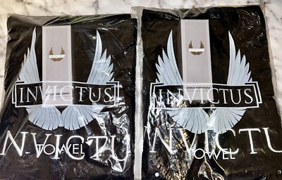 Set Of 2 New Sealed Men's Paco Rabanne Invictus Black Towels w/ Shower Gel 3.4oz