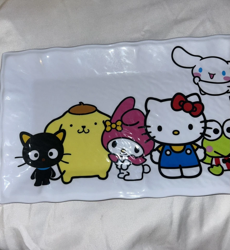 Bandeja para servir Hello Kitty and Friends  Foto 2 de 3