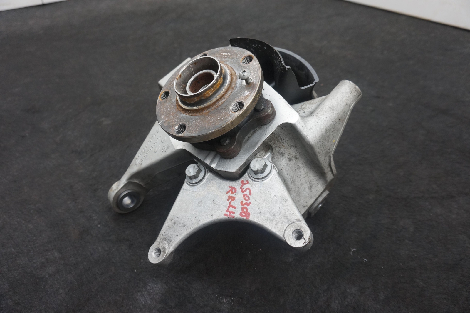 Rear Left Spindle Knuckle Hub Wheel Bearing 11B0115CP McLaren 650S 2015