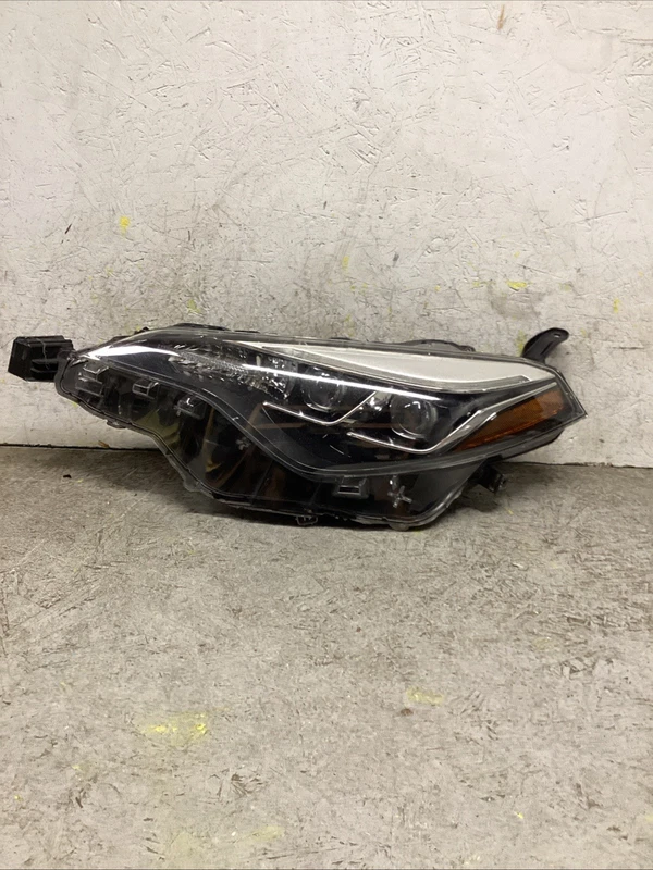 2017-2019 Toyota Corolla LEFT LH DRIVER SIDE HEADLIGHT OEM DUAL PROJECTOR