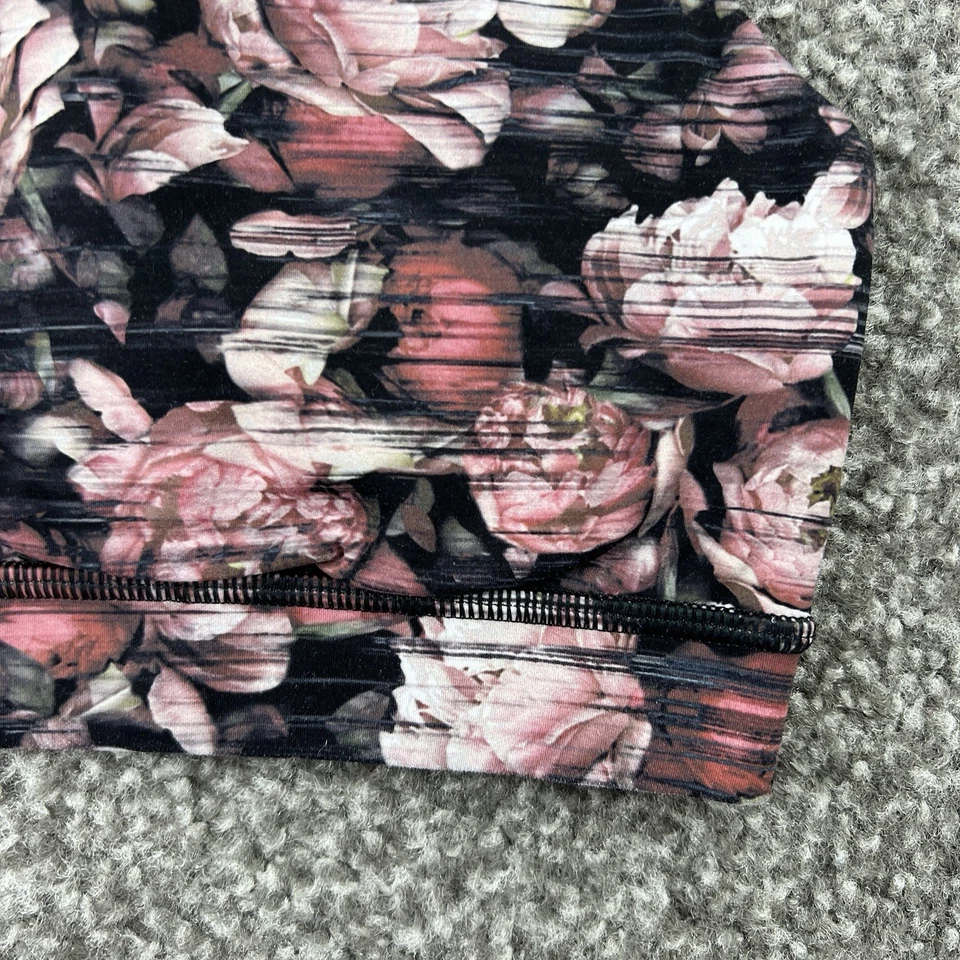 Lululemon Bra Womens 8 Black Floral Energy Yoga Gym Light Support Athletic Sport - Image 3 of 4