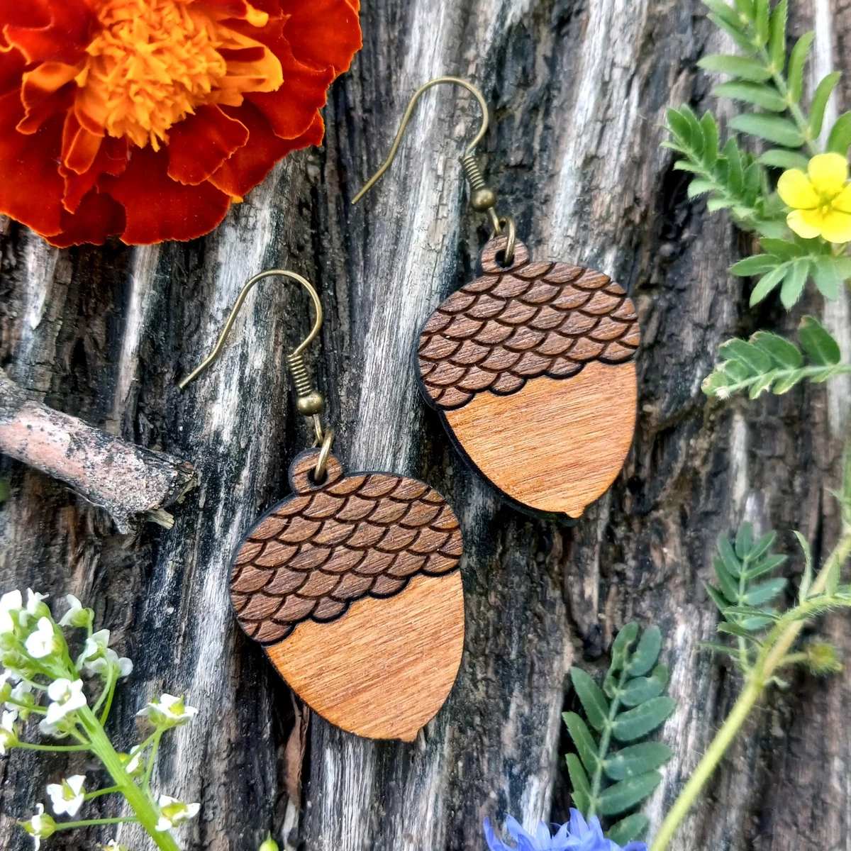 Cute Fall Autumn Theme Wooden Acorns Dangle Earrings Big Wood Harvest Jewelry