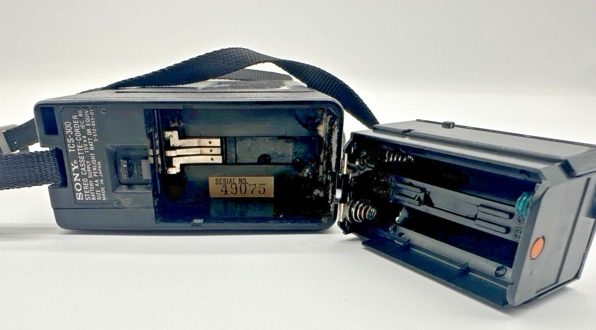 Sony TCS-300 Cassette Player Recorder First Stereo Cassette-Corder
