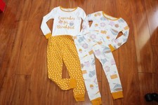 NWT GIRLS CARTERS SZ 4 PAJAMAS CUPCAKE