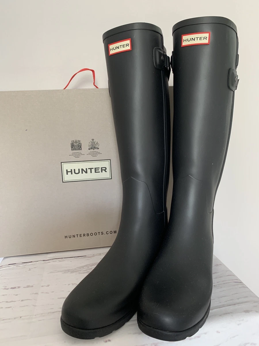 Hunter Original Tall US 10 Refined Matt Rain Boot Black Strap Box