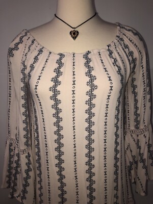 Lu pepper Women s Peasant Boho Top Blouse multi-color Embroidered Size Medium
