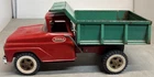 1962 TONKA TOYS PRESSED STEEL CONSTRUCTION EQUIPMENT DUMP TRUCK Red & Green