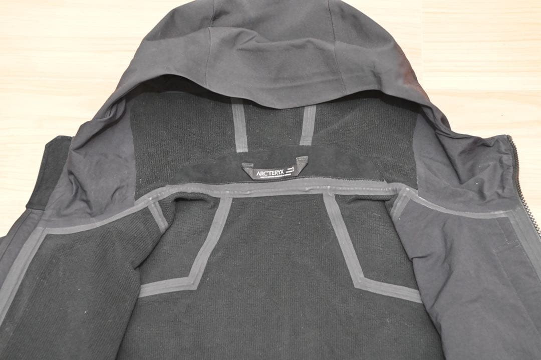 Arc'teryx Sawyer Hoody Gore-Tex Infinium Black S Used image 5