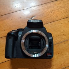 Canon EOS Kiss Digital N DSLR Camera with LCD  Hot Shoe Used