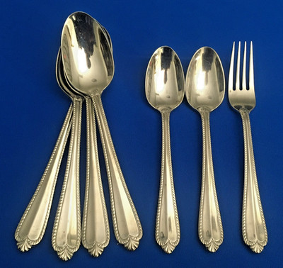 Hampton Silversmiths RENEE 2 Teaspoons 1 Salad Fork  4 Oval  Spoons  Flatware