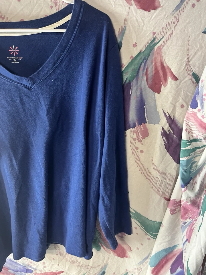 Isaac Mizrahi Live! Top Essentials para mujer azul cuello en V manga larga talla 3XL  Foto 4 de 4