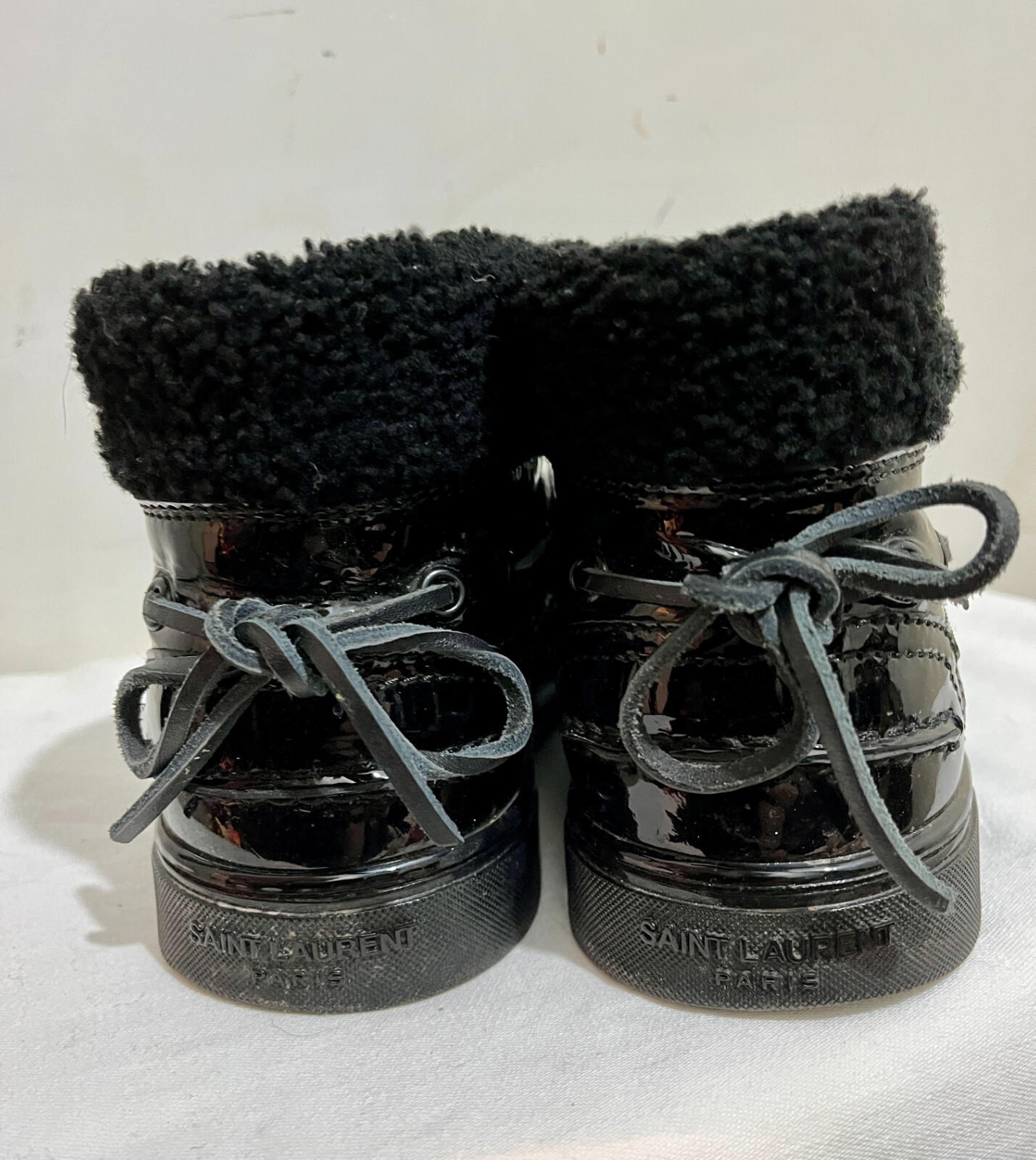 Stivaletti stringati Saint Laurent neri in vernice "Joe" taglia EU 38 5 UK 5 5