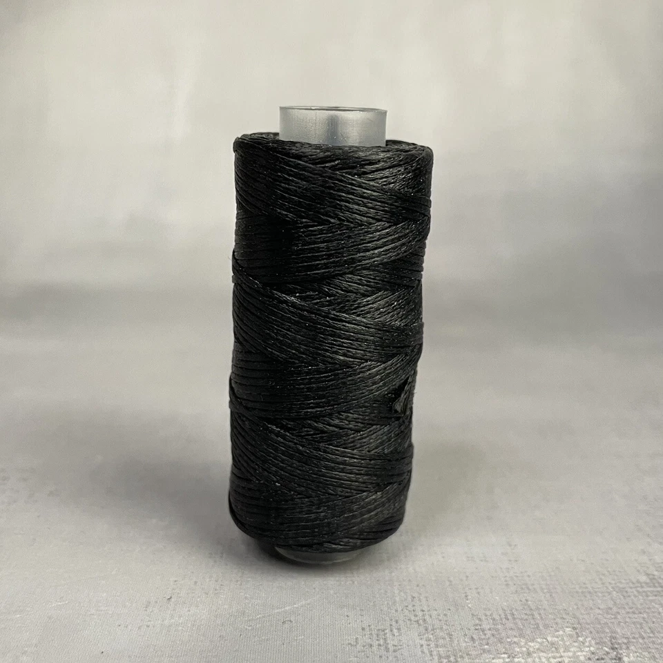 Bobine de fil à coudre noir polyester ciré 150D 0.8mm 50m idéal couture cuir DIY - Photo 3/3