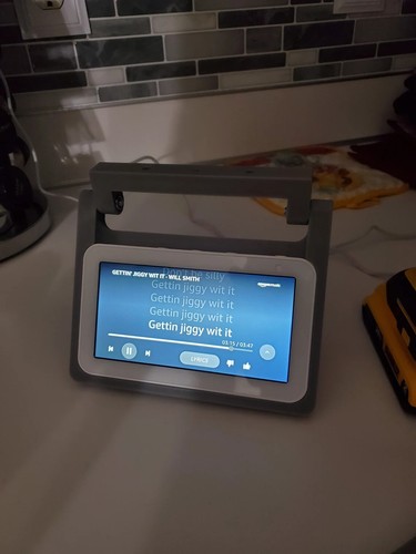 Echo Show 5 (1st, 2nd gen) Under Cabinet Mount - Picture 7 of 10
