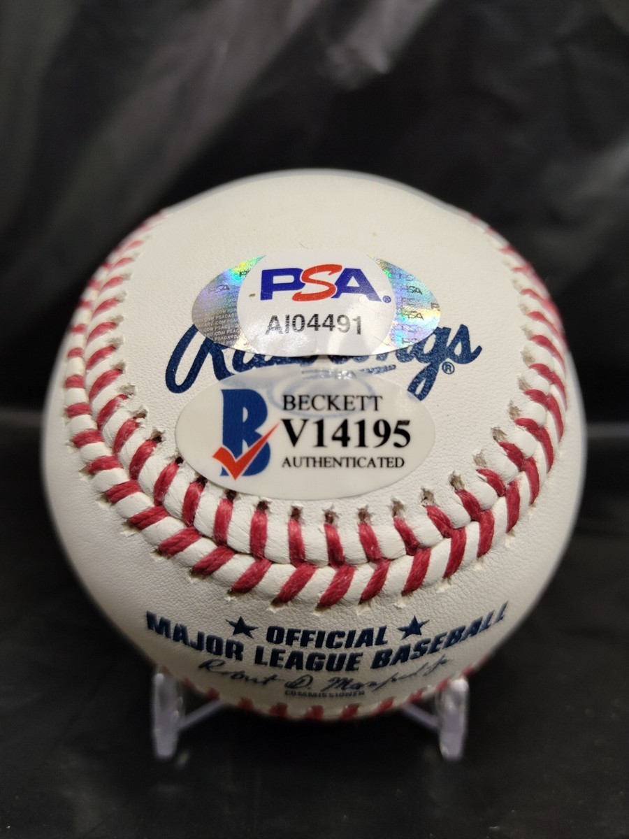 FERNANDO TATIS JR. GRADED 9.5 MLB Official Baseball Signed