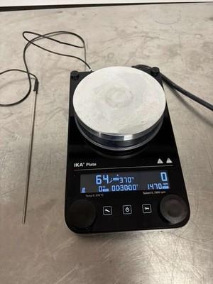 IKA PLATE S001 Digital Heating Magnetic Stirrer & Temperature Probe No Stand