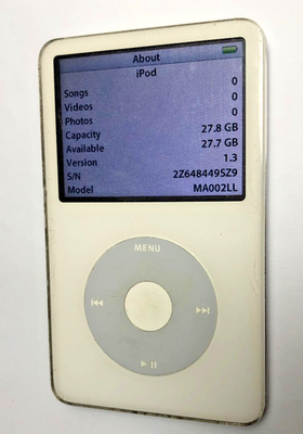 Apple iPod Classic A1136 30 GB White MP3 Player Tested Working for
