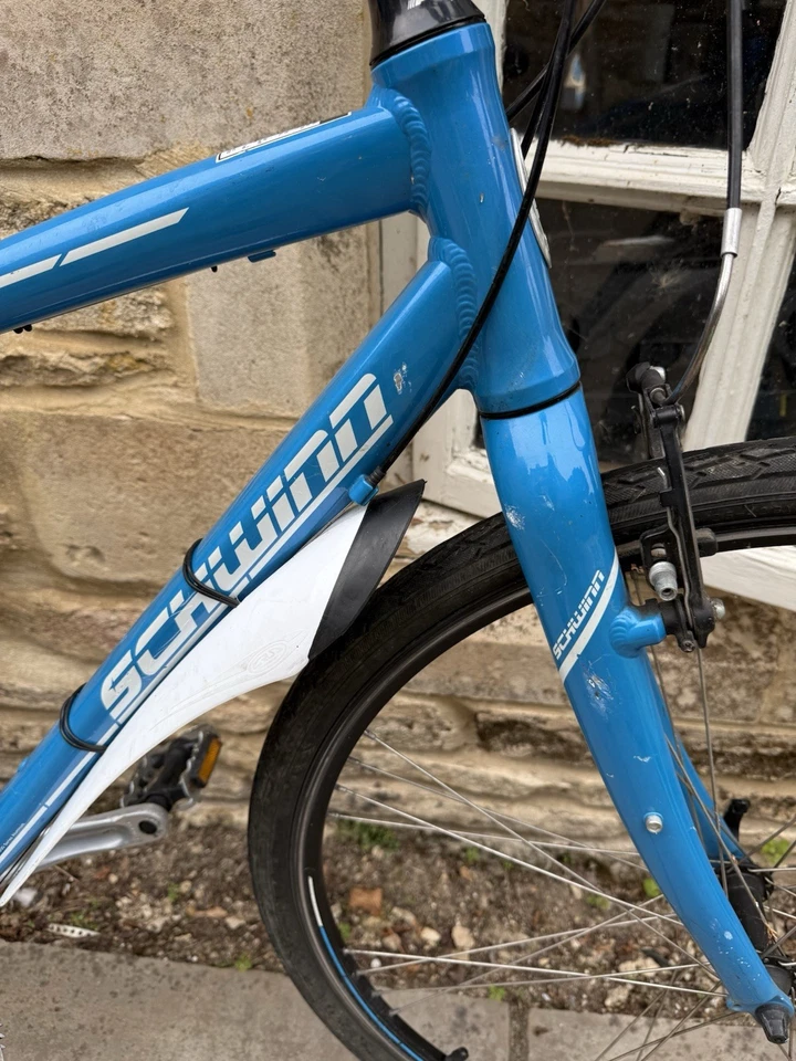 Schwinn Sporterra Sport Ladies Hybrid Bike (small) - Image 3 of 4