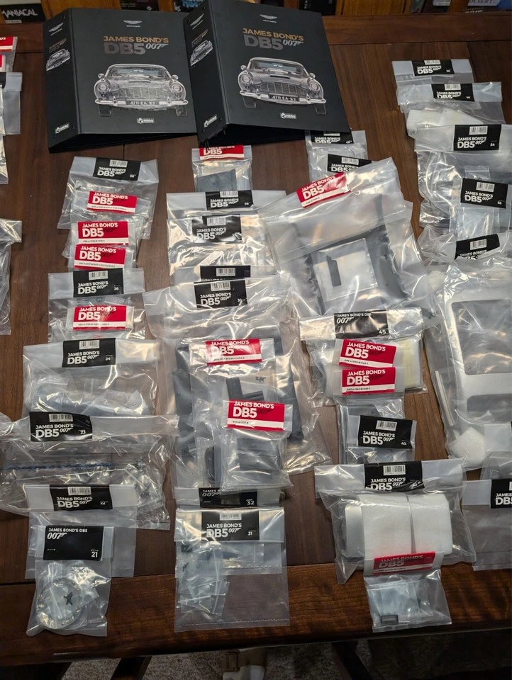 Piezas Eaglemoss James Bond Aston Martin DB5 Foto 3 de 4