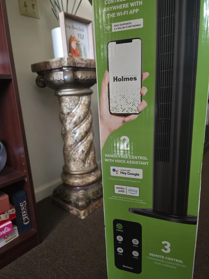 Ventilador de torre digital Holmes 36" con wifi funciona con control remoto de apagado automático Google, Alexa Foto 2 de 4