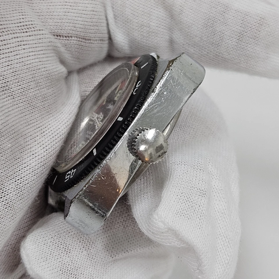 Reloj de cuerda manual Lucerna Diver de colección para hombre 150 pies plateado bisel giratorio mecánico Foto 4 de 4