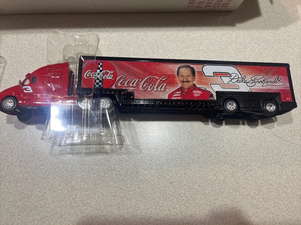 1/64 Dale Earnhardt #3 Coca Cola 1998 самосвал - Изображение 2 из 2