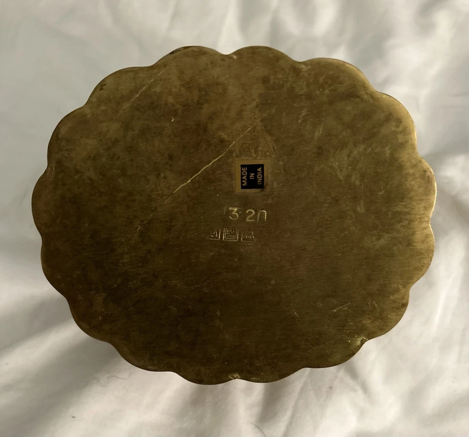 Carrito de té antiguo de latón Foto 2 de 3