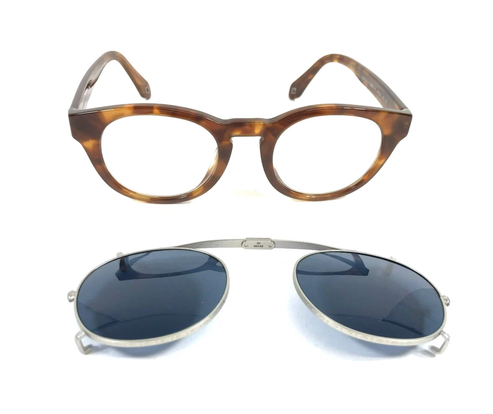 Очки солнцезащитные Giorgio Armani AR8190-U 5988/1W красные оправы Havana с синими зажимами - Изображение 3 из 4