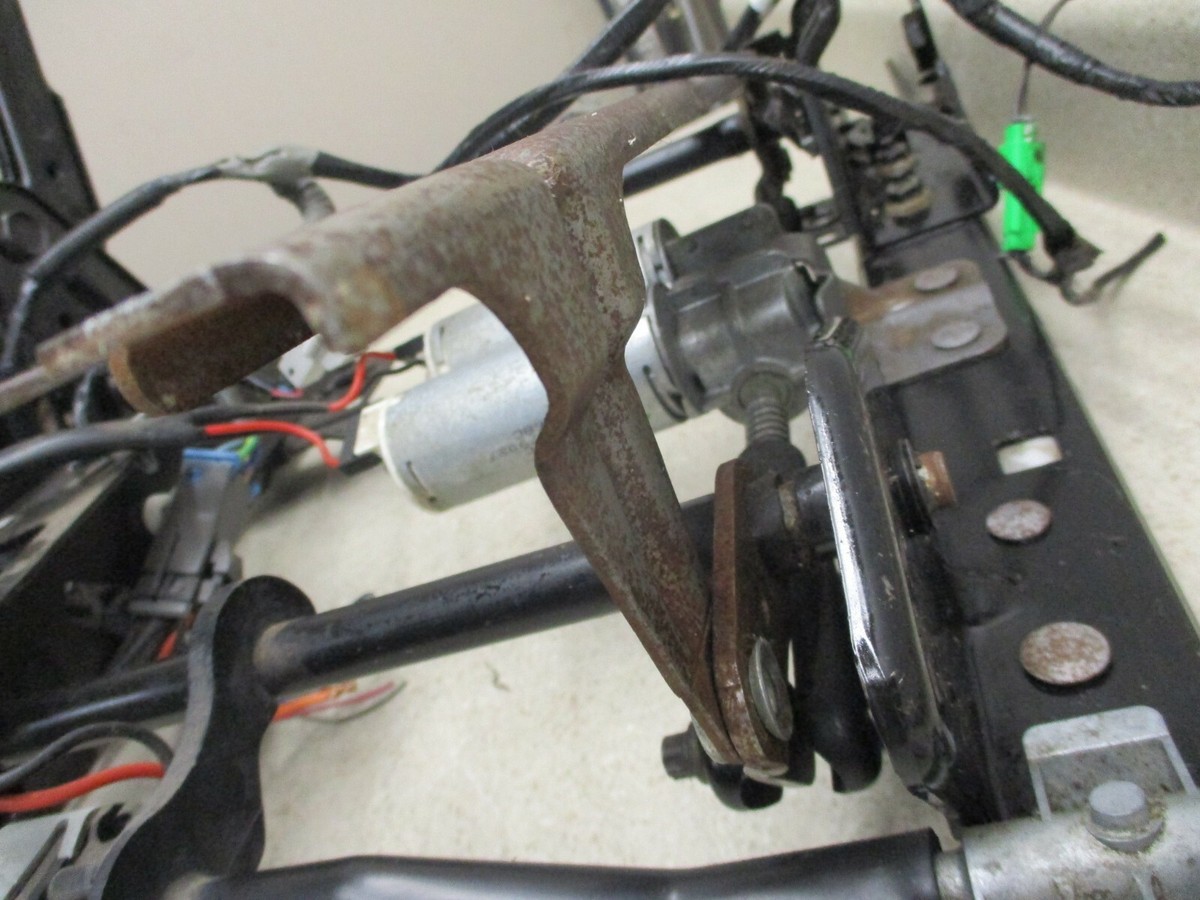 99 to 06 Silverado Sierra Right Front Power 8 Way Seat Frame