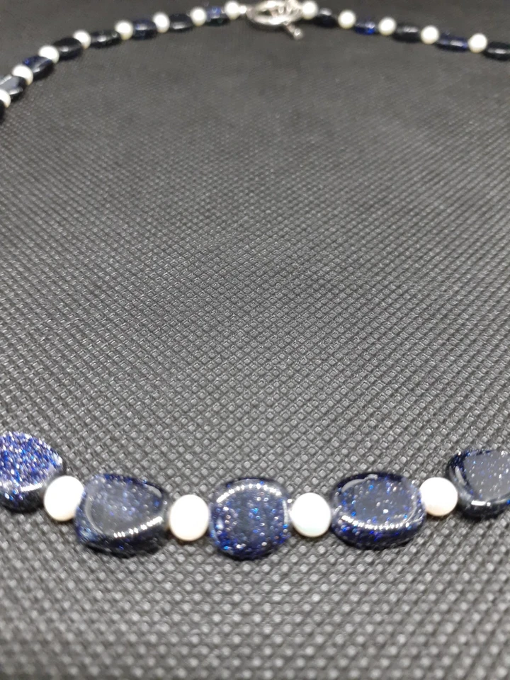 Collar de 19" con cierre de palanca espaciador de perlas de imitación/piedra dorada azul nuevo sin etiquetas Foto 4 de 4