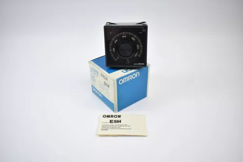 Omron Temperature Controller E5H2-Y4CA DIN (0-1200°C 110/220 vac)