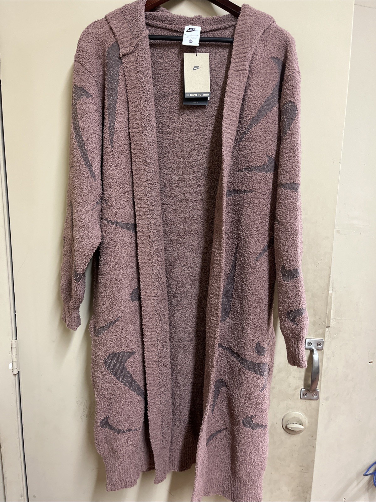 Nike Sportswear Phoenix Cozy Boucle Long Knit Cardigan Size MediumNWT FD4282-208