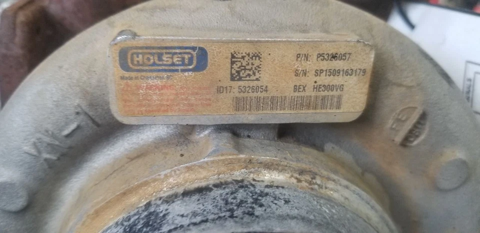 12 DODGE RAM 3500 6.7L TURBO ASSEMBLY 5326057 — 第 2/4 张图片