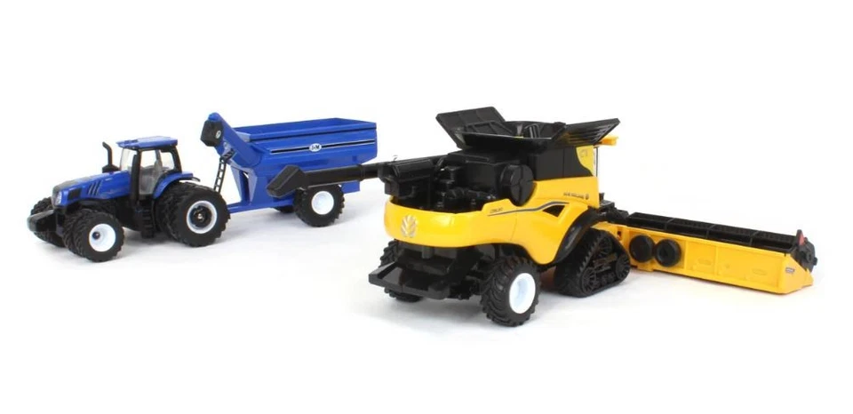 ERTL,NEW HOLLAND CR8.90 SamrtTrax combine harvester with 2 headers and NEW HO... - Image 4 of 4