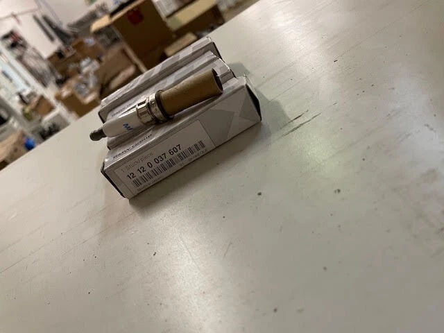 bmw Spark Plugs BKR6EQUP 3199 (x4 Plugs) Fits BMW E46 320i - 330i 12120037607 - Image 3 of 3