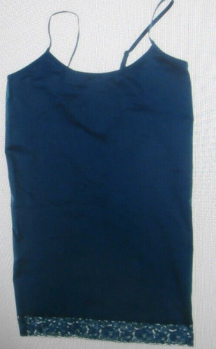 Jeepney and Map Cold Shoulder Camisole-Turquoise
