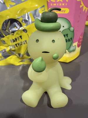 正規品SMISKI SECRETスミスキシークレットYoga+BIRTHDAY SMISKI Birthday Series Secret Candle Mini Figure Toy Japan