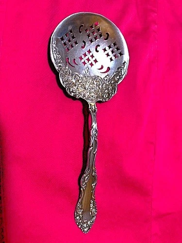 VINTAGE "Old English" by Towle .925 Sterling Silver 1892 Tomato Server spoon 8"