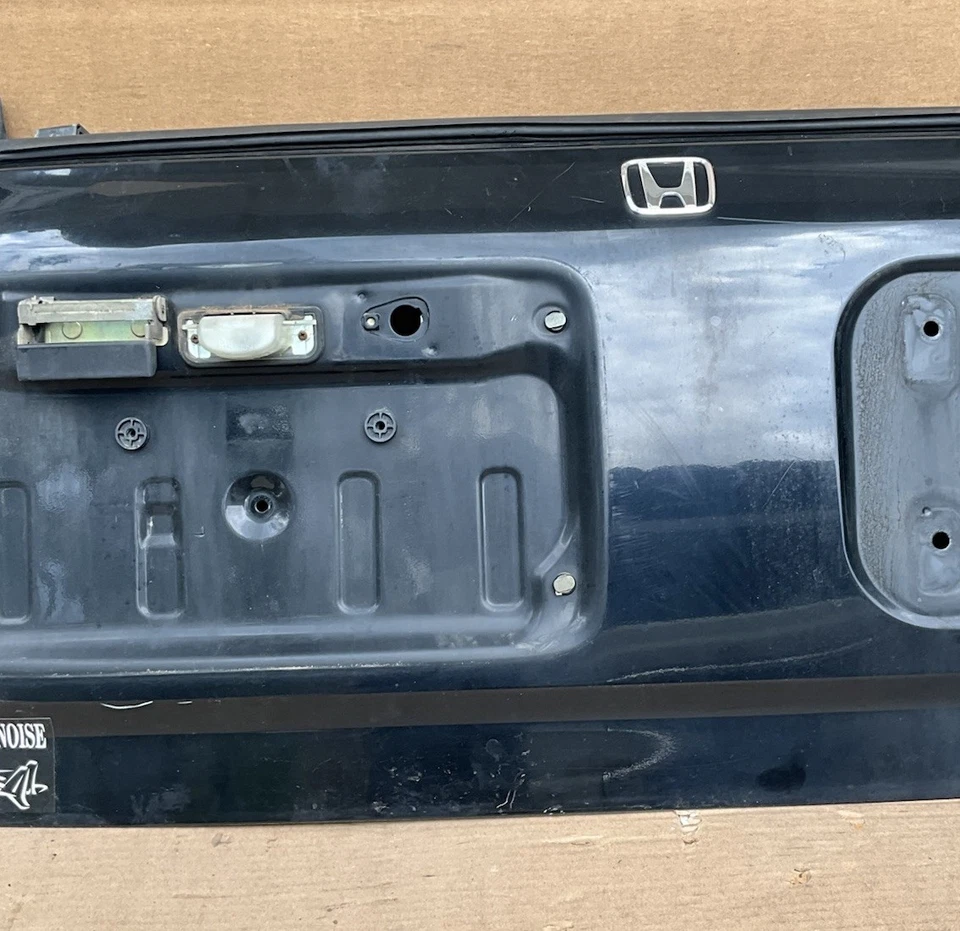 1997-2001 Honda CRV CR-V Rear Hatch Trunk Tailgate Panel Black OEM - Image 3 of 4