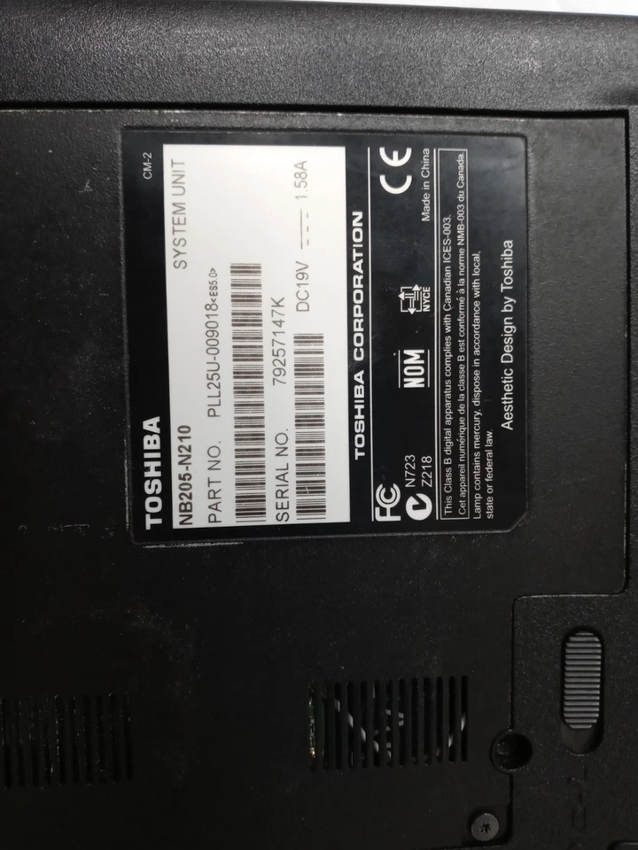 Toshiba mini NB205-N210 N280 1,66 GHz 2 GB 160 GB Foto 3 de 4