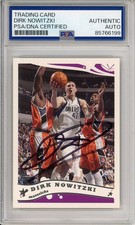 2005 Topps NBA Basketball Dirk Nowitzki Signed Card PSA DNA AUTOGRAPH HOF