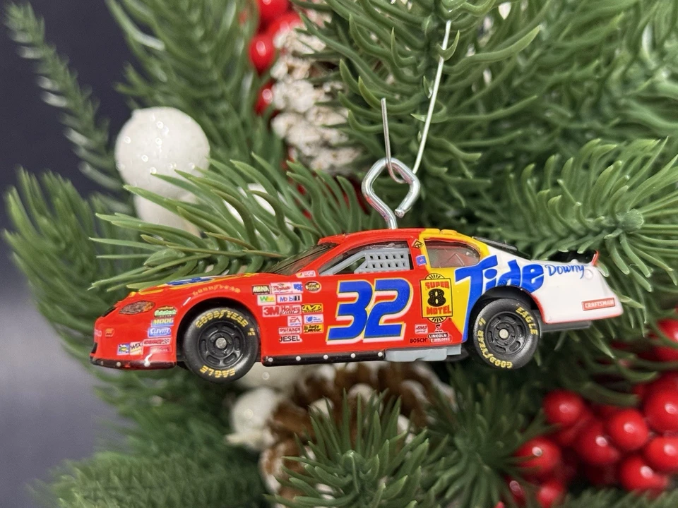Lot Of 8 Assorted Nascar 1/64 Diecast Christmas Ornaments Stewart + MORE - Image 4 of 4