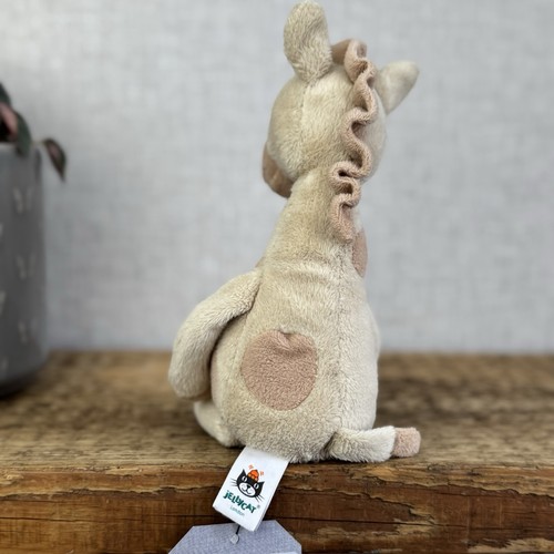 Juguete de peluche Jellycat Little Gentle Giraffe Sonattle - Sonajero de jirafa pequeño 9" - Imagen 6 de 10