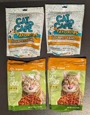 Lot of 4 Bags of Cat Food (2) GFC Greenbrier Kennel Club  1 lb (2) Cat Cafe 14oz
