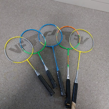 5 różnych kijów do badmintona | towar B patrz opis (449)