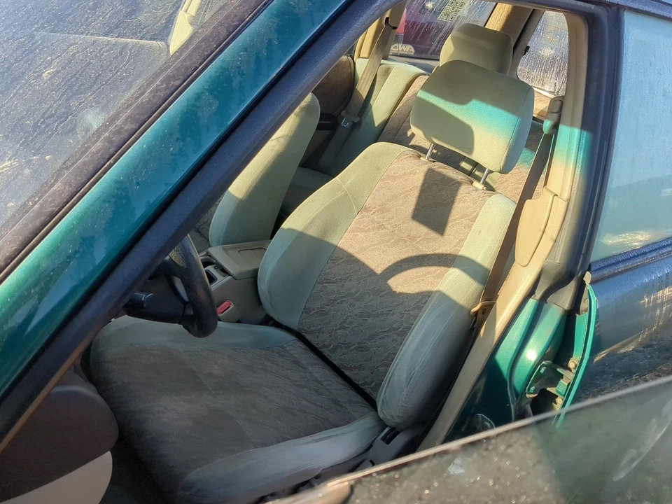 1999-2002 Subaru Forester Driver Front Seat Oem QZ2B8 Foto 2 de 2